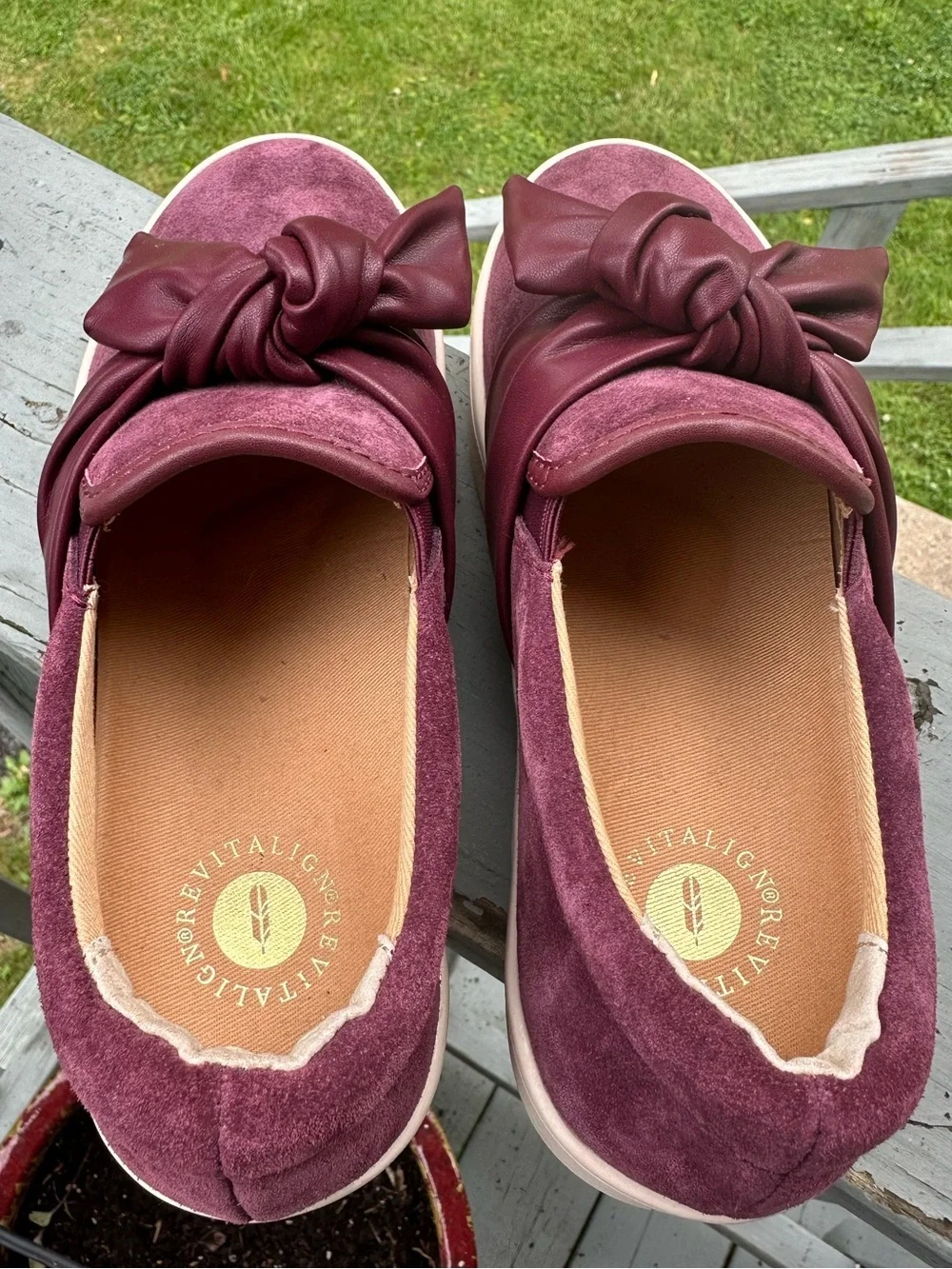 REVITALIGN 7B Orthotic Suede Slip-On Barbados Bow Shoe Wine Port Royale Flat